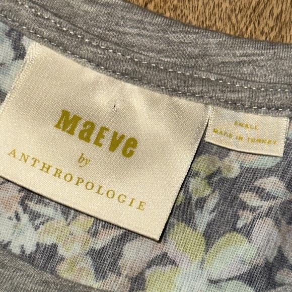 Anthropologie Maeve Gray Multi-Color Floral Suzanne Top - Picture 9 of 9